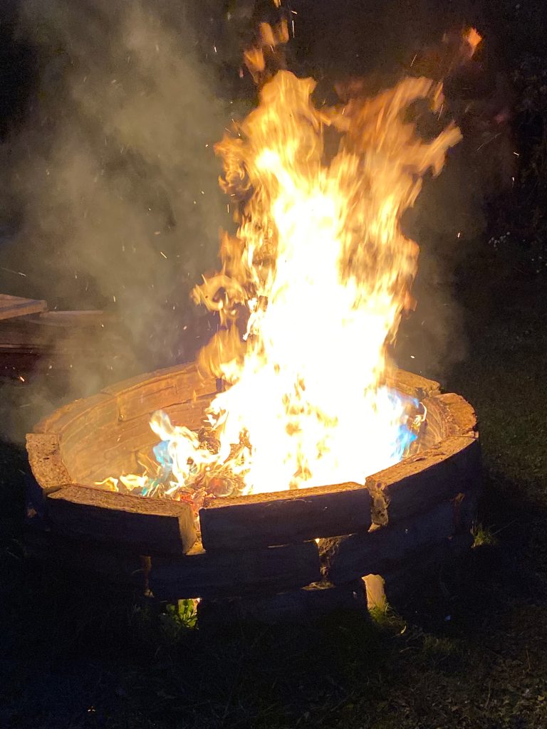 Fire pit