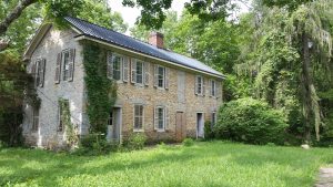 Abandoned farmhouse