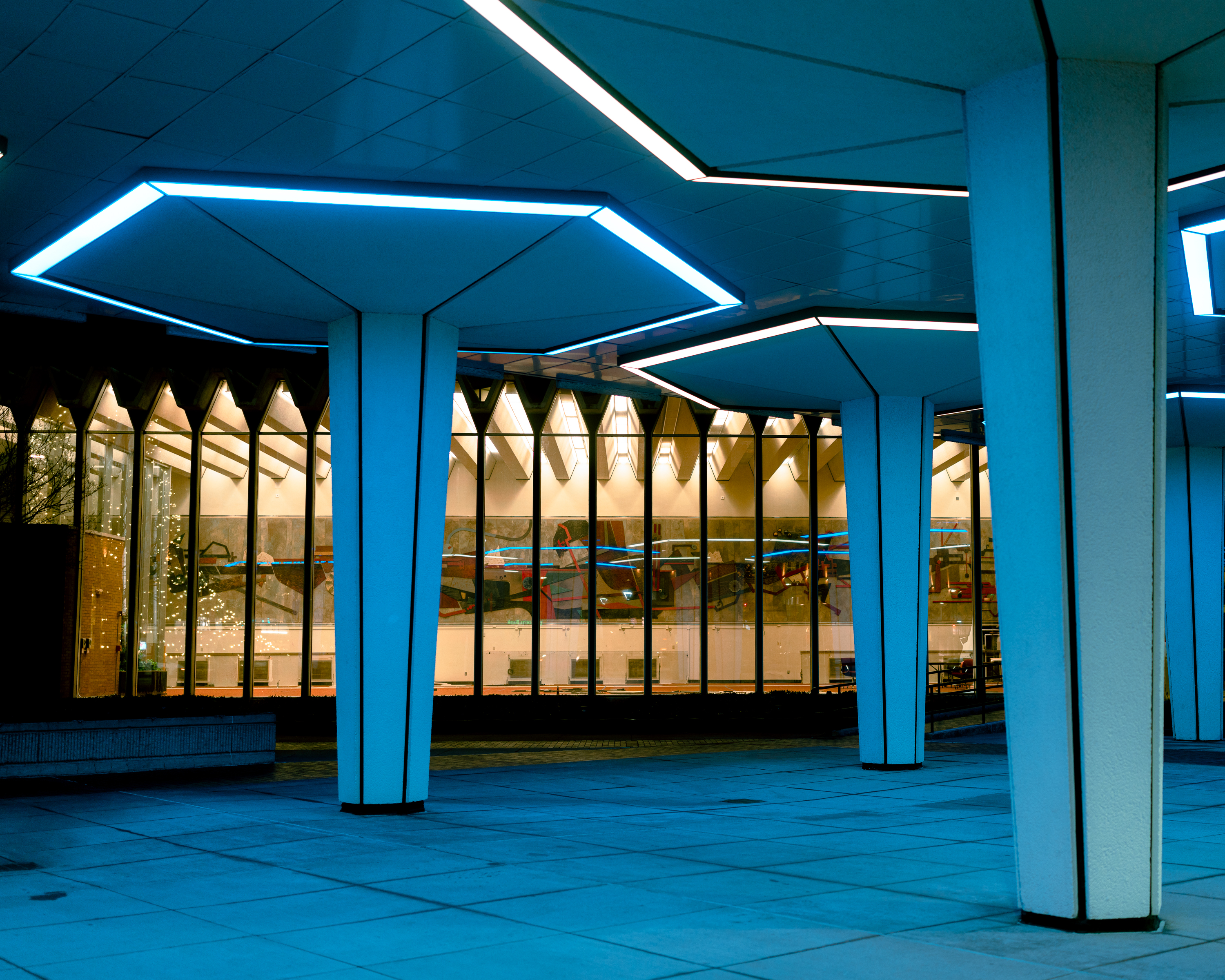 Building atrium in Rochester, NY (USA)