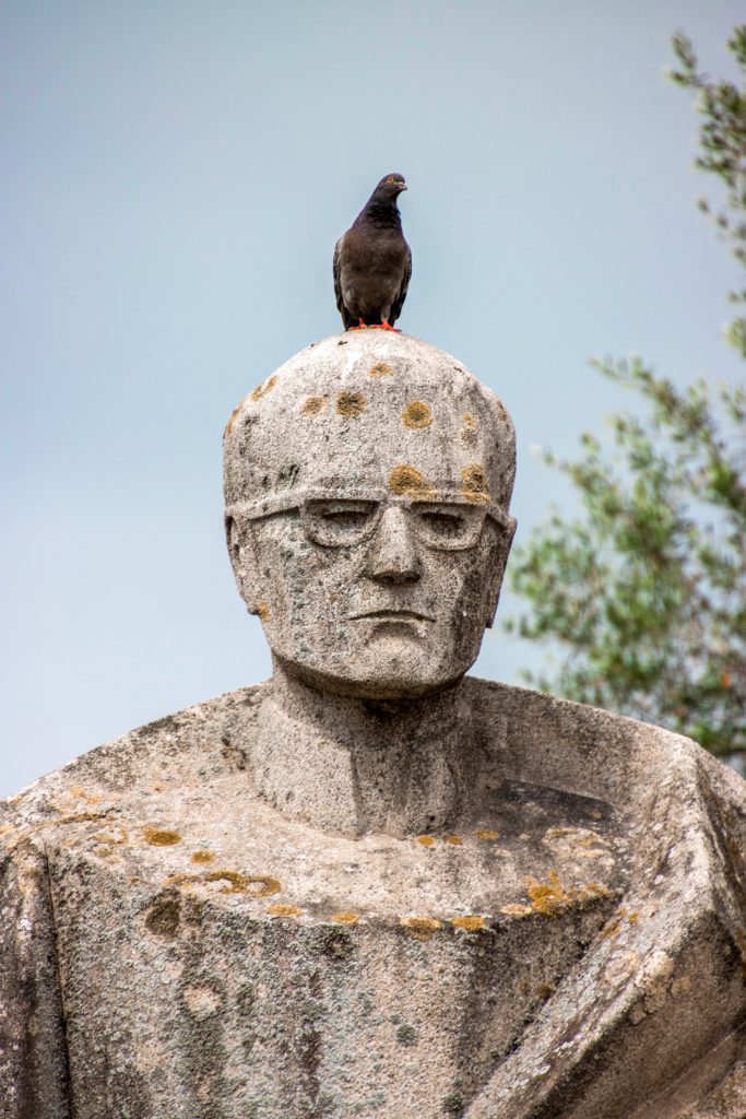 Estátua do Bispo D. António Ferreira Gomes in Porto, Portugal
