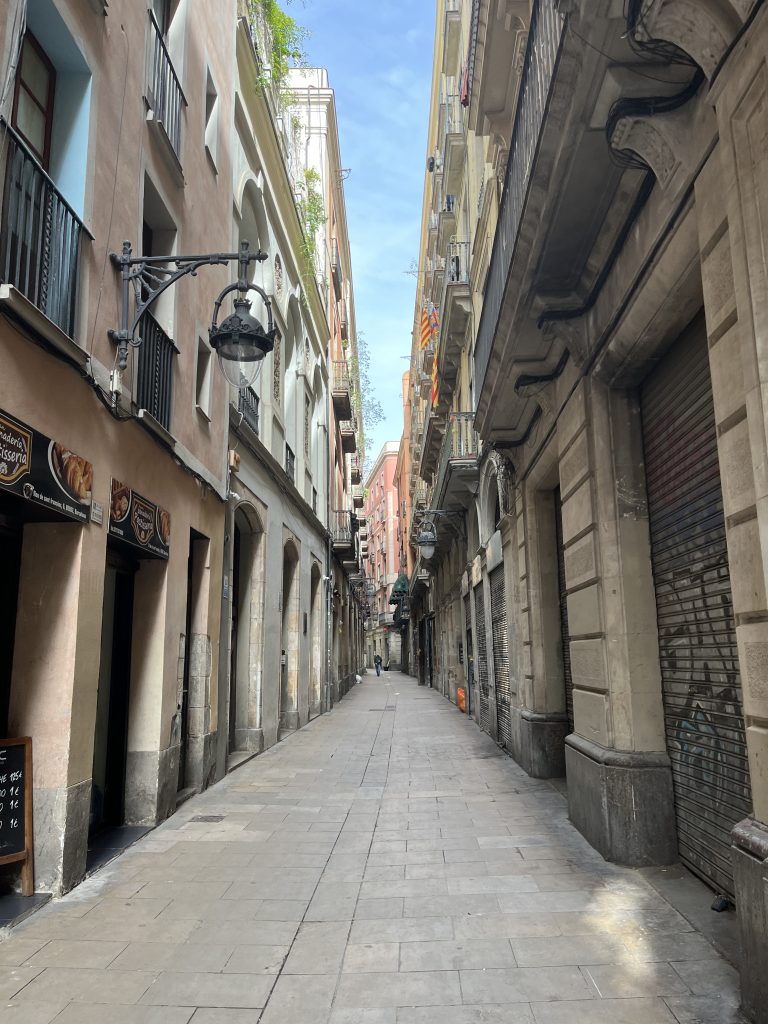 Street in Barcelona, Bario Gottica