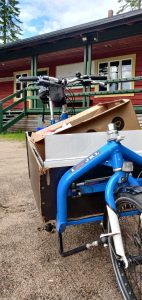 Cargo bike fully loaded