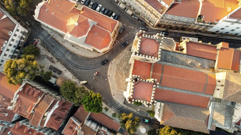 Aerial view St Anthony’s Church Castle And Lisbon Cathedral – Vista aérea Igreja de Santo António e Sé de Lisboa