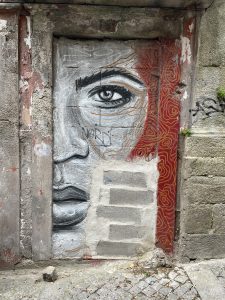 Face in the wall