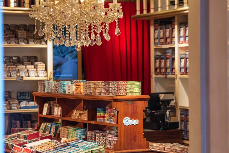 Portuguese traditional goods store in Lisbon – Loja de produtos tradicionais portugueses em Lisboa