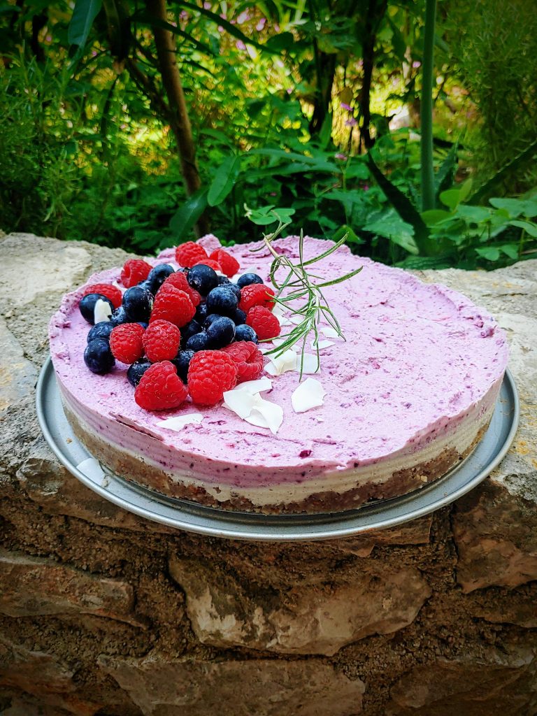 Raw Vegan Cake