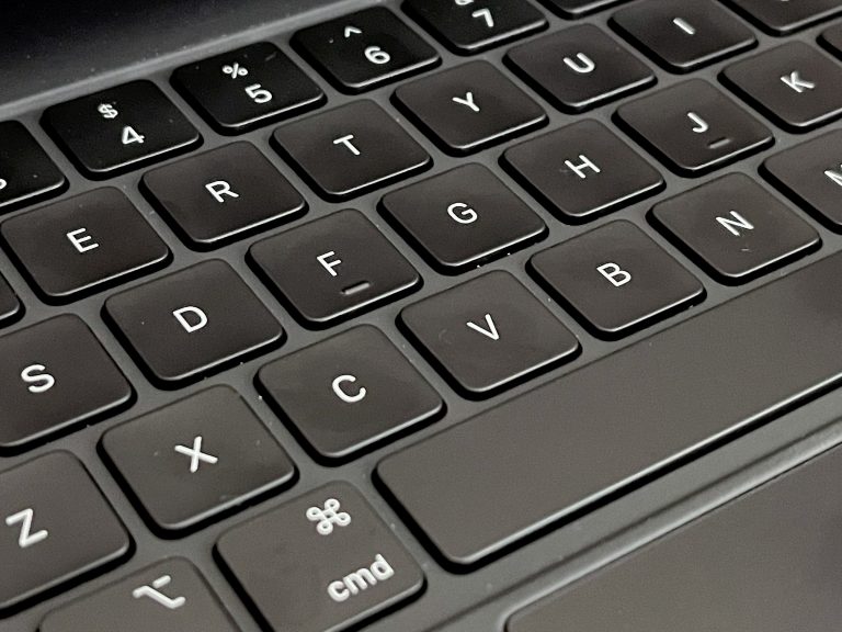 Black computer keyboard