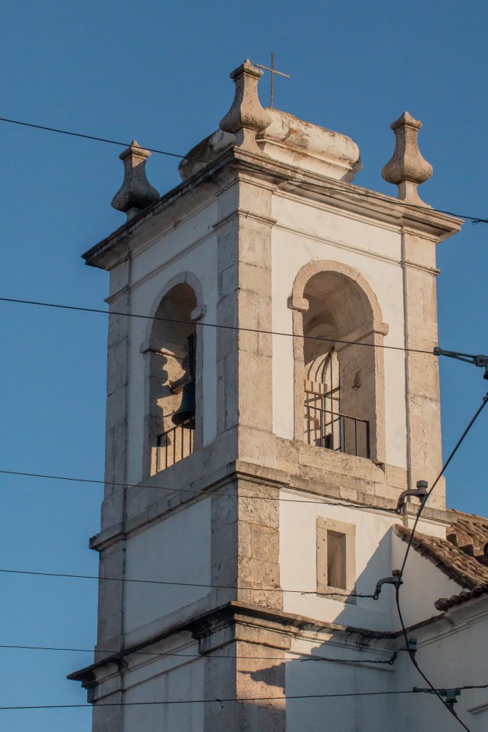 Sta. Luzia Church bell tower, in Lisbon – Torre do sino da Igreja de Sta. Luzia, em Lisboa