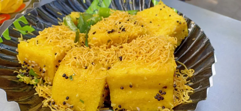 Khaman Dhokla