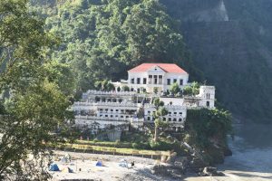 This is the historic Rana Palace located on the banks of Kali Gandaki River in Palpa district of Nepal. This palace was constructed by General Khadga Shamsher Jang Bahadur Rana in 1893.