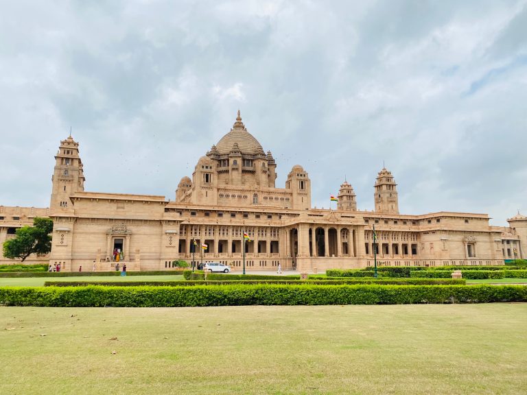 It is a palace of the most famous king Maharaja Gaj Singh. named called Umaid Bhawan Palace.