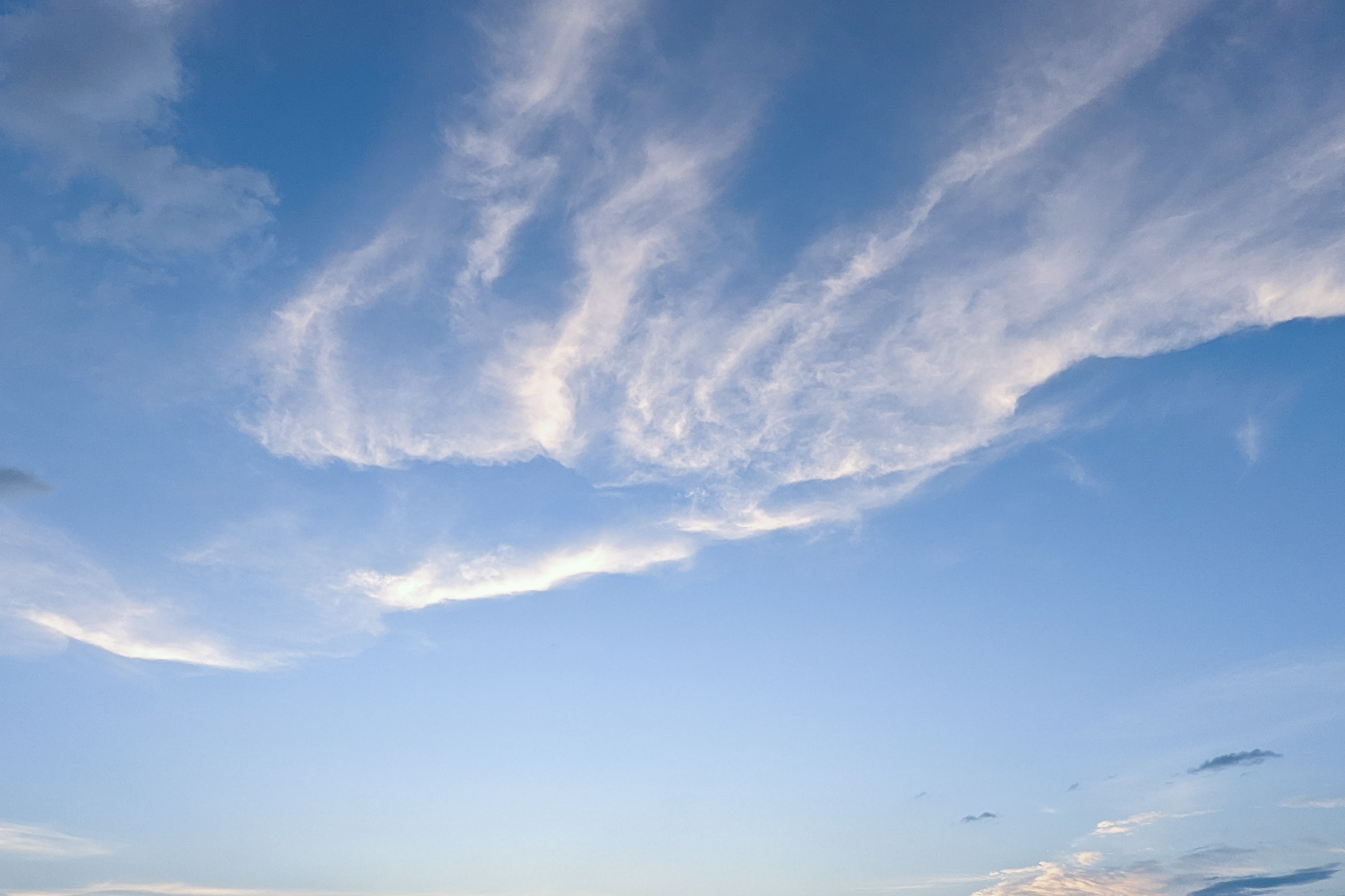 Sky with cloud