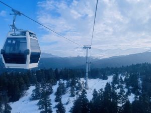 Amazing cable car photos with snow