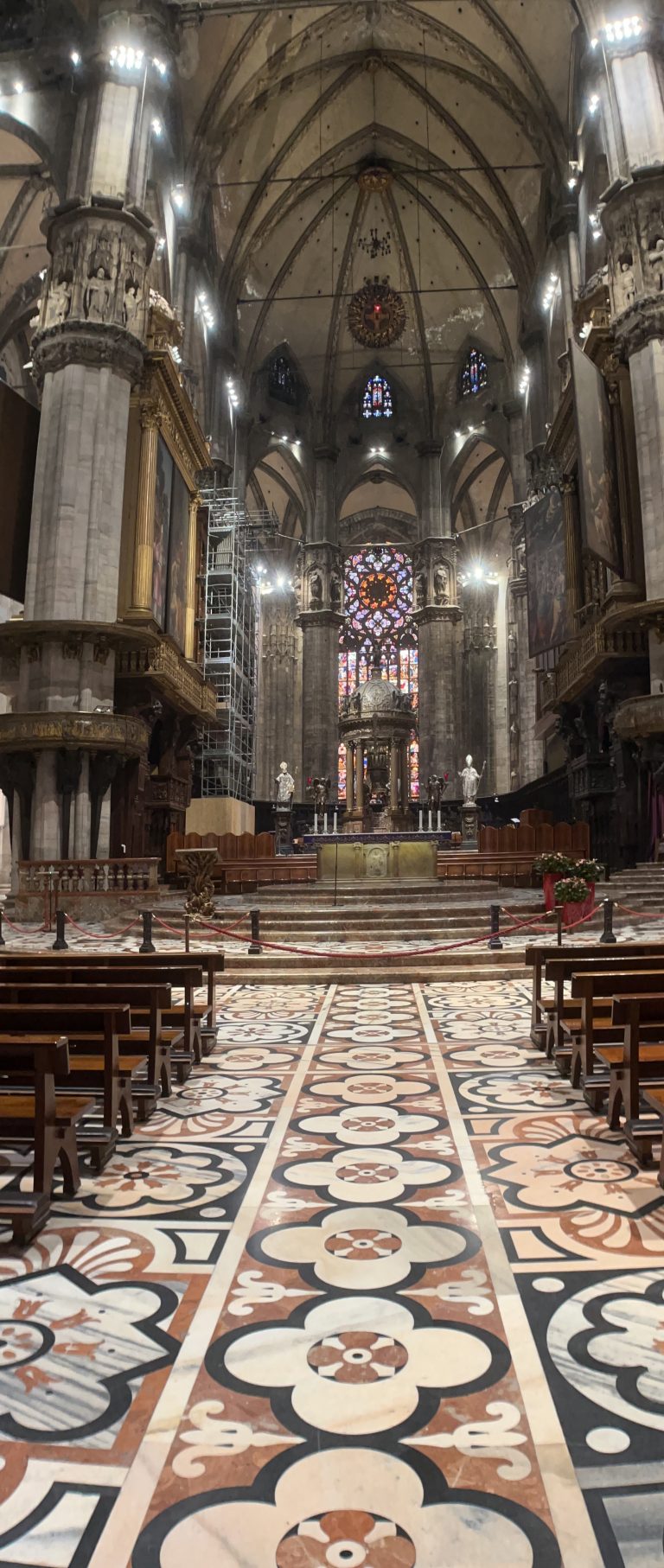 Nave,duomo de milano, milan, italy, cathedral