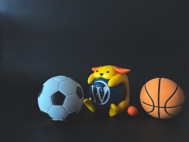 Sport Wapuu Wallpaper Collection: Wapuu and football, basketball