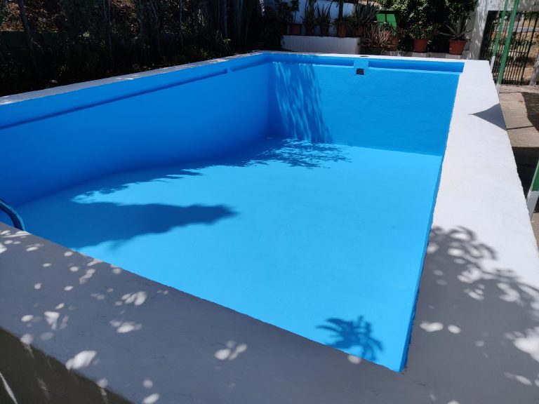 Empty pool