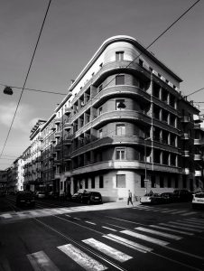 Black and White crossroad view on a Turin street between Via Dante Di Nanni and Via Valdieri
