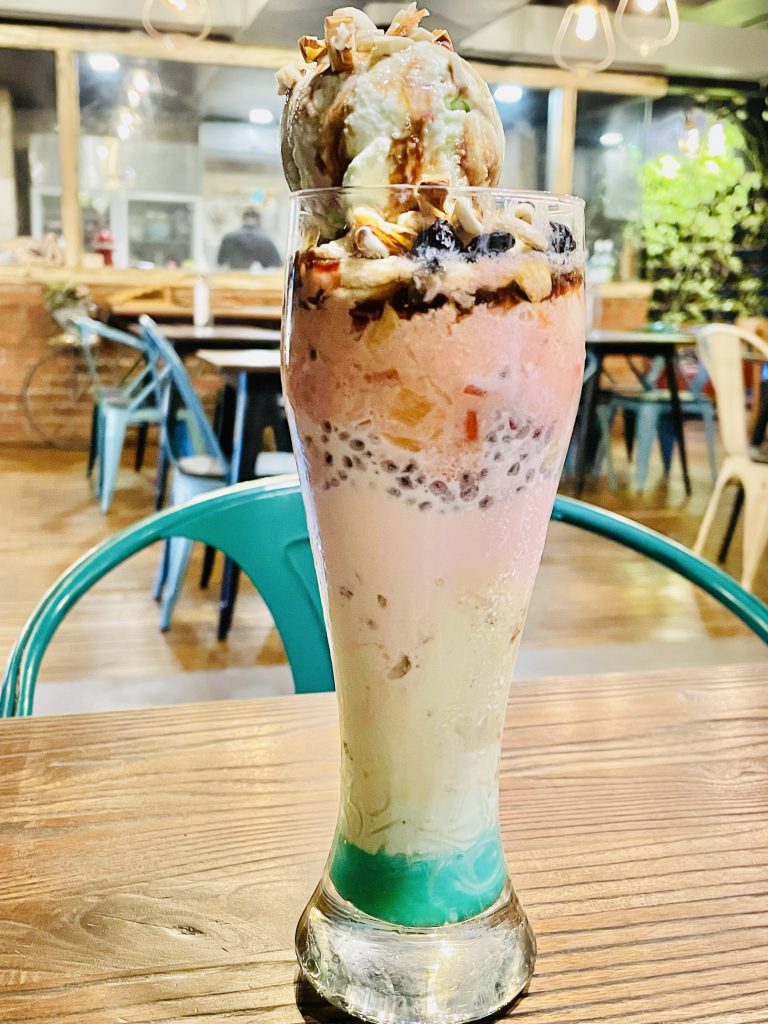 Special Royal Falooda. A favourite dessert in our area. From Dr. Cafe, Kozhikode, Kerala.