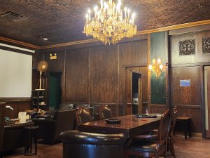 Historic Chicago Millionaire's Club room at Iwan Reis