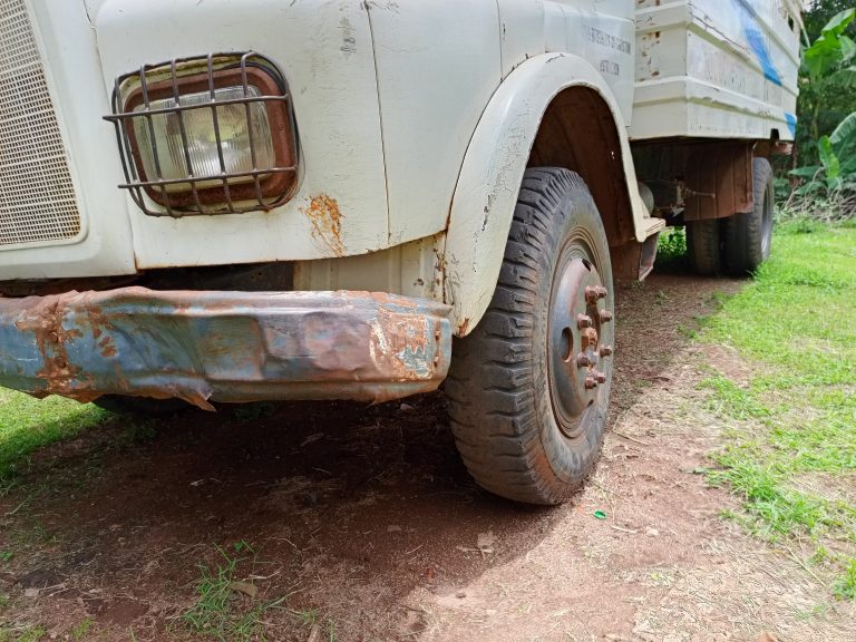 Old truck side