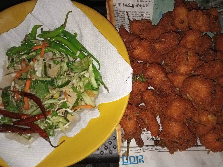 Deep Fried Snacks at Cox’s Bazar Sea Beach, Bangladesh