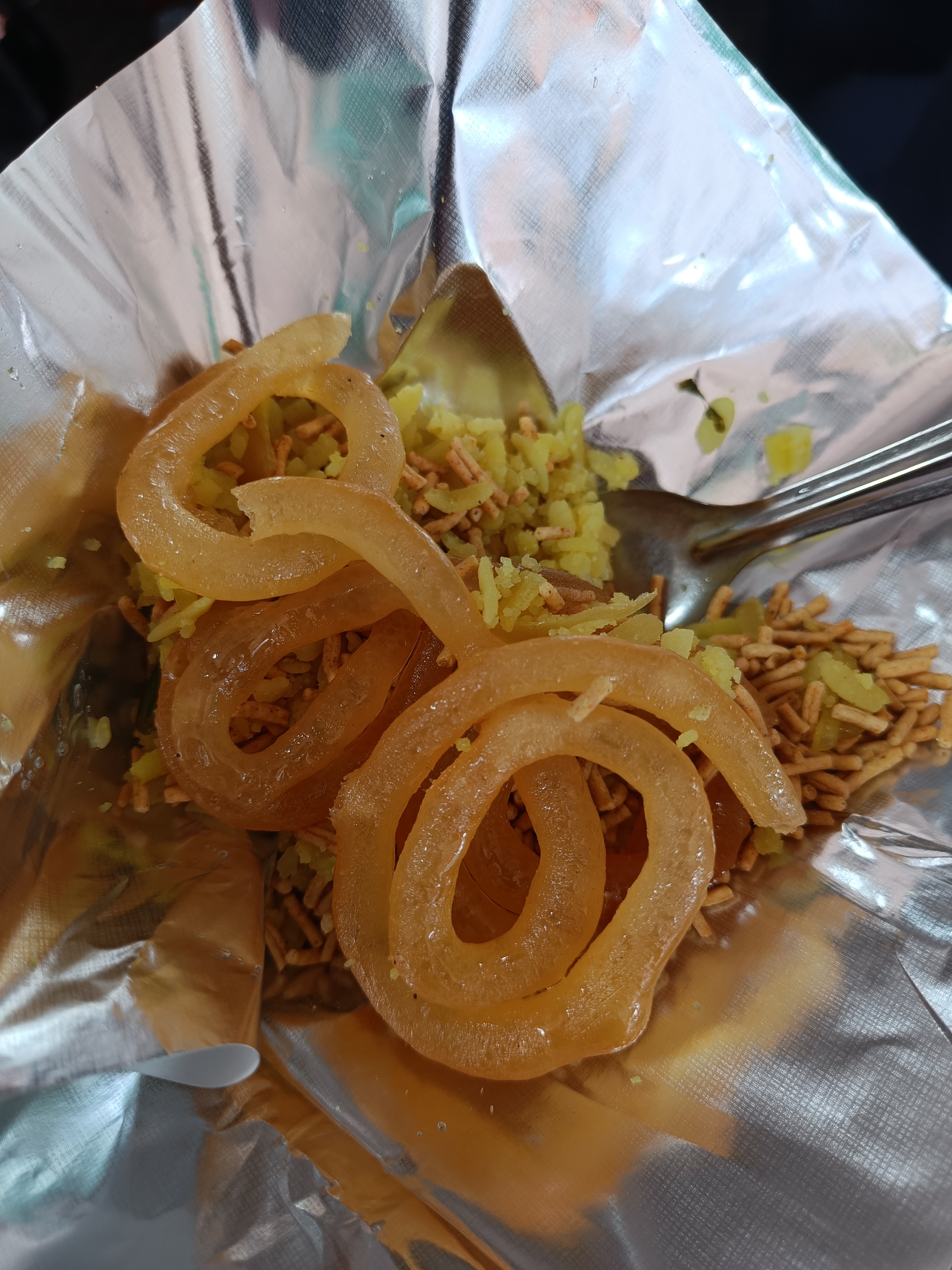 Poha Jalebi, famous dish of Bhopal.