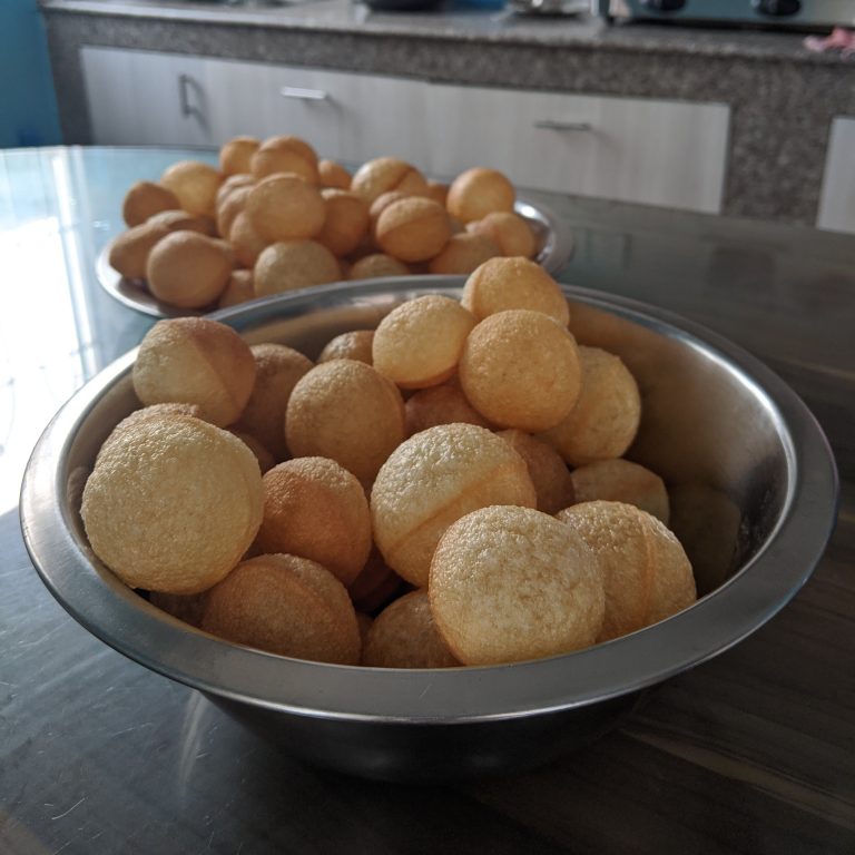 Paani Puri: A Street food which is popular in Indian Subcontinental