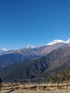 Trail to Poon Hill with stunning mountain scenery.