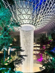 View larger photo: Jewel waterfall inside Changi Airport, Singapore 