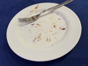 Empty dessert plate
