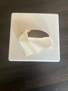 Napkin box