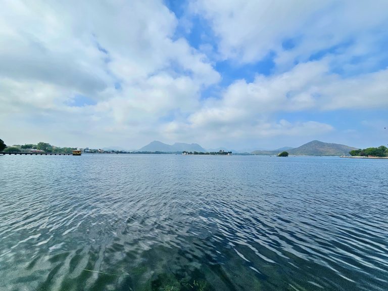 Fateh Sagar Lake, Udaipur, Rajasthan.