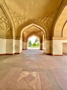 Marvellous walls of Akbar’s Tomb, Agra, India 