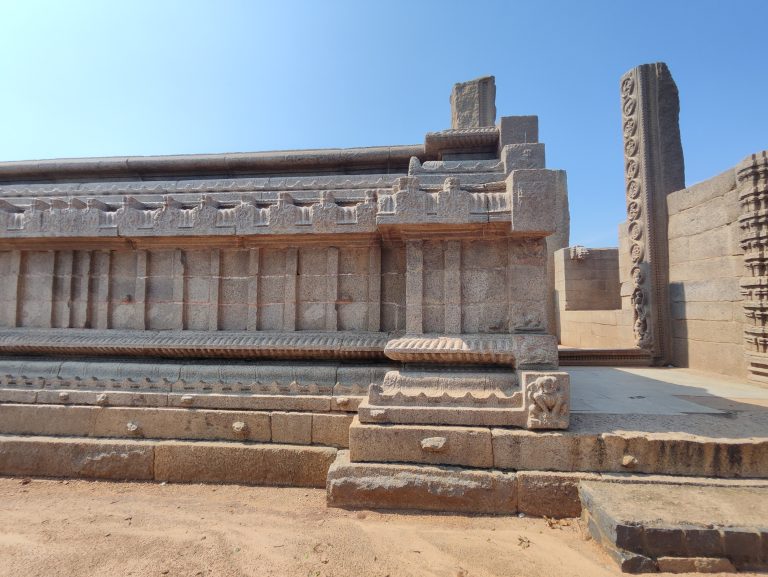 Raya Gopuram near Krishna butter ball at #Mahabalipuram #Tamilnadu #Bharat