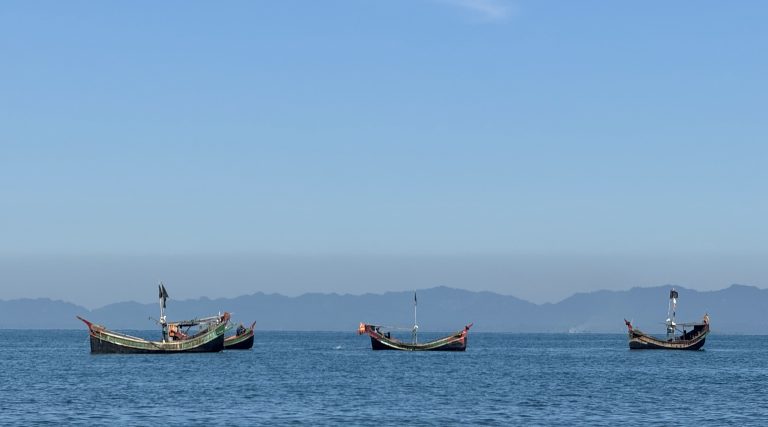 Three Ships in the ocean