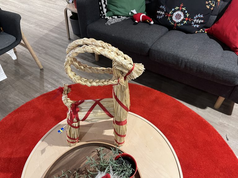 Nordic deer Christmas decoration made of straw and threaded together by hand.