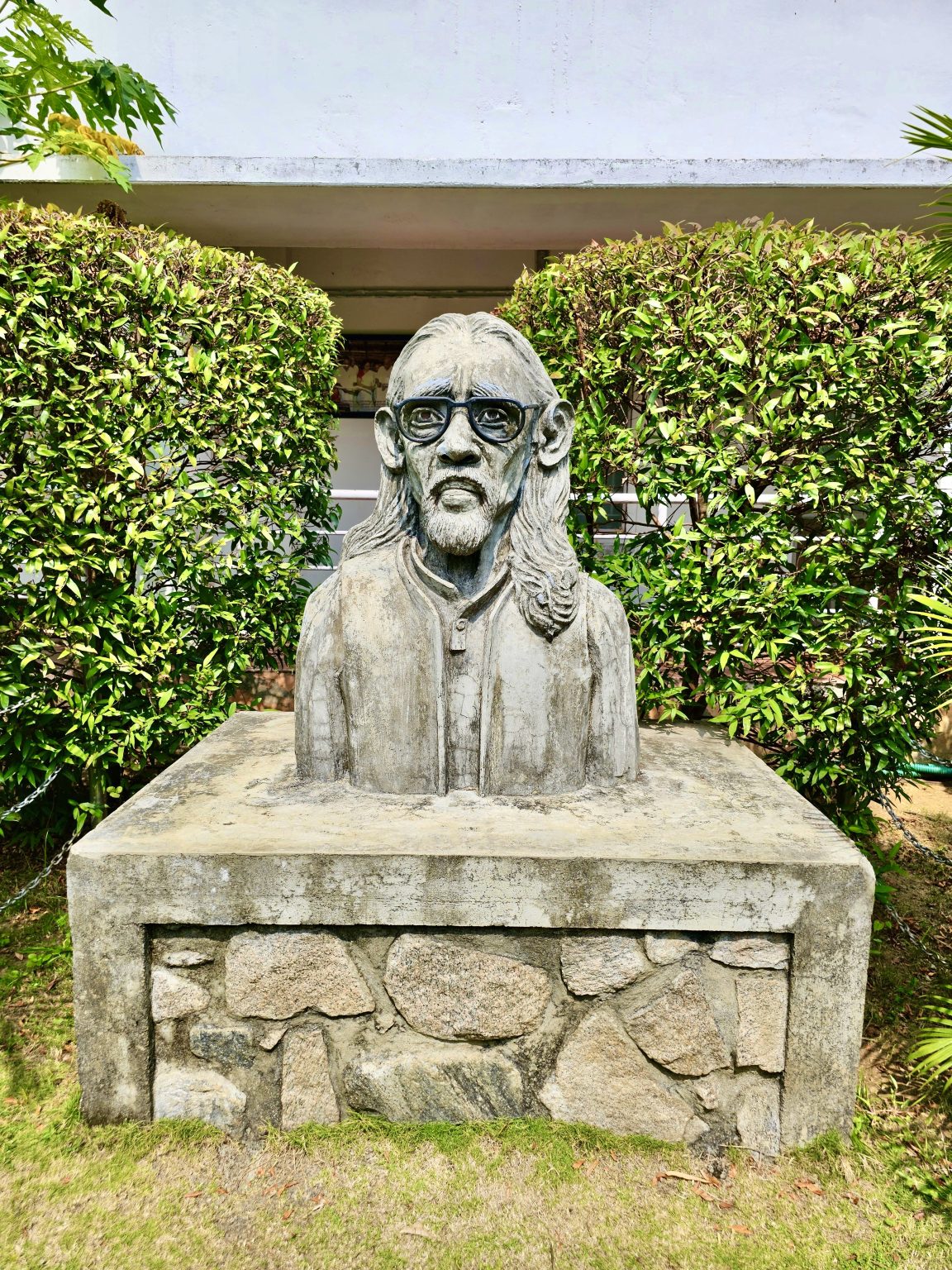 Statue of O V Vijayan, a famous Malayalam author. From Thasarak, Palakkad, Kerala.