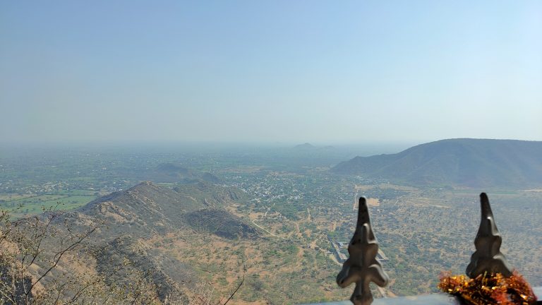 View from the mountains, from a small village Khudana, in Haryana. #mountains #landscape