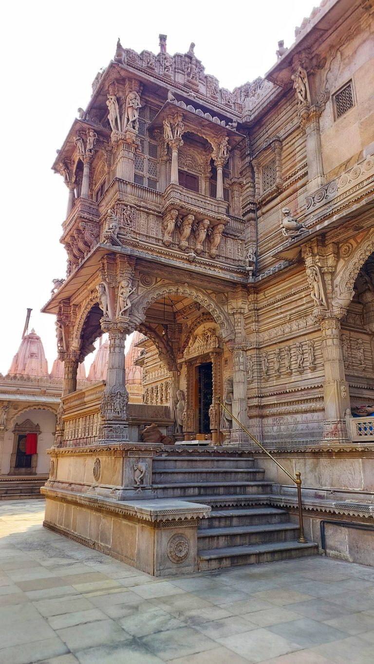 Hutheesing Jain temple in Ahmedabad, Gujarat. The temple blends the old Maru-Gujara temple architecture with new architectural elements of haveli in its design.