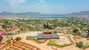View larger photo: A distant view of the Statue of Maharana Pratap. 