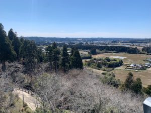 View from Mangi Joshi Park in Isumi City, Chiba Prefecture. A south-facing viewing platform.