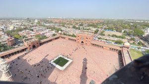 Arial view of Jame Masjid courtyard in Delhi 