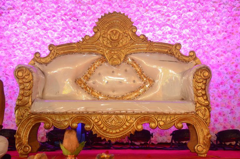 Special wedding chair for bride & groom