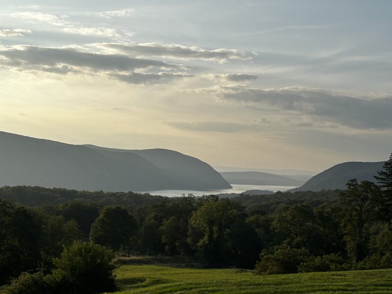 The Hudson River featuring Storm King Mountain on the left and BreakneckRidge on the right