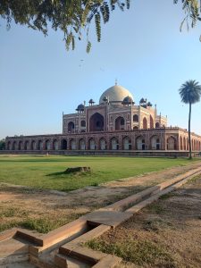 View larger photo: The Humayun Tomb at its beauty