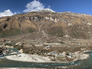 View larger photo: Joshimath, also known as Jyotirmath, is a town and a municipal board in Chamoli District in the Indian state of Uttarakhand. Small town at the base of a mountain.