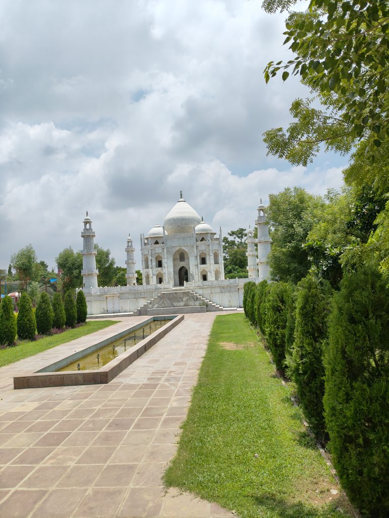 In this photo taken at Tirupati Rushivan Adventure Park, a miniature replica of the famous Taj Mahal is showcased. The stunning structure stands out as a unique attraction amidst the park’s vast and exciting environment.