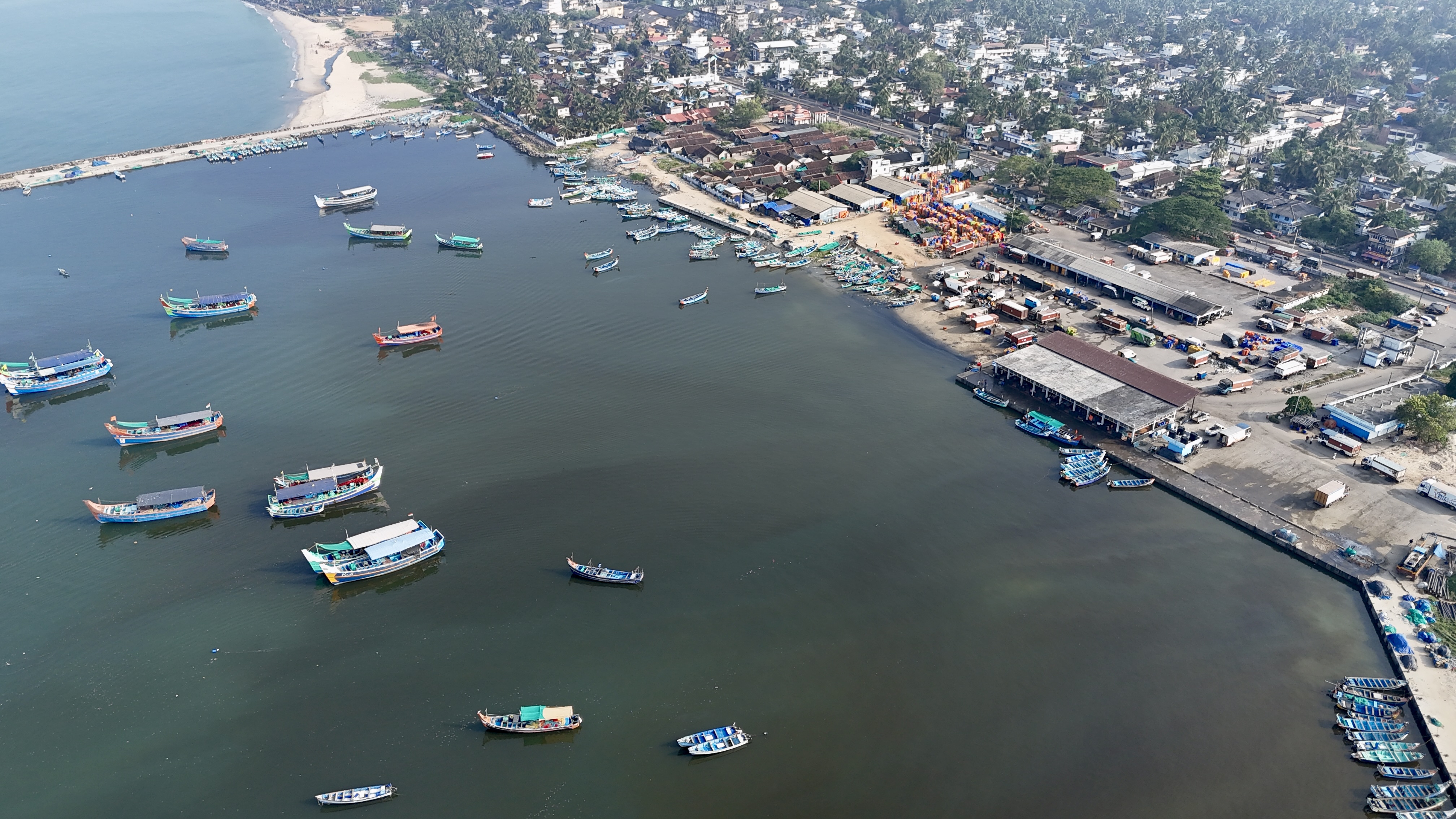 Vellayil fishing harbourm, kozhikode