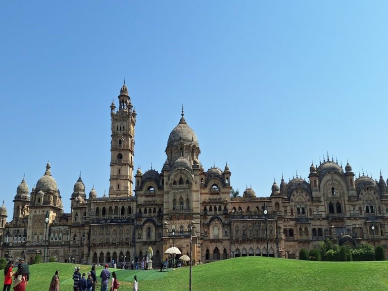 Laxmi Vilas Palace: Majestic palace with rich cultural heritage.