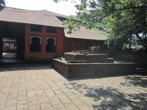 Old well in the monastery of Mouni Maharaj in Patgaon, Kolhapur district
